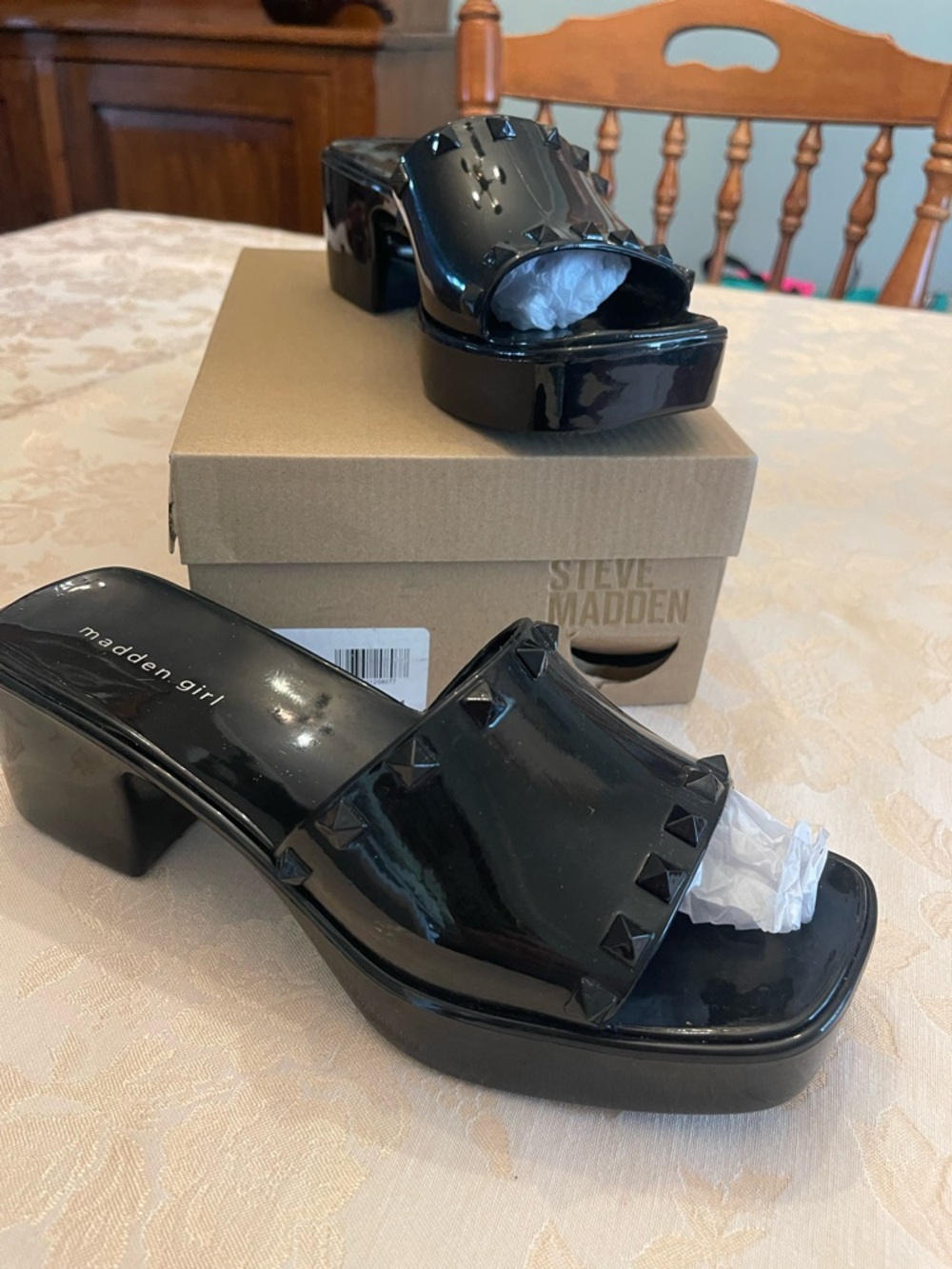 Steve Madden Black Shiny Jelly Stud-Trim Platform Mules 8 NEW